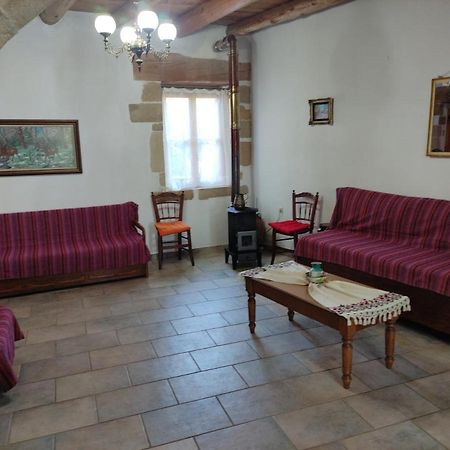 Irene'S Guest House Fres Экстерьер фото